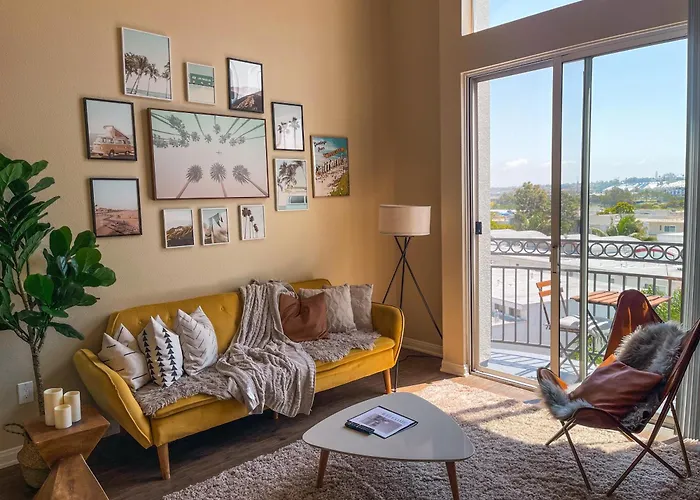 Sunny 1Bdr Centrally Located In Marina Del Rey